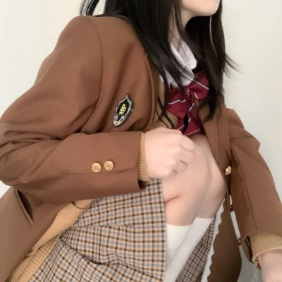 眼里余光都是你